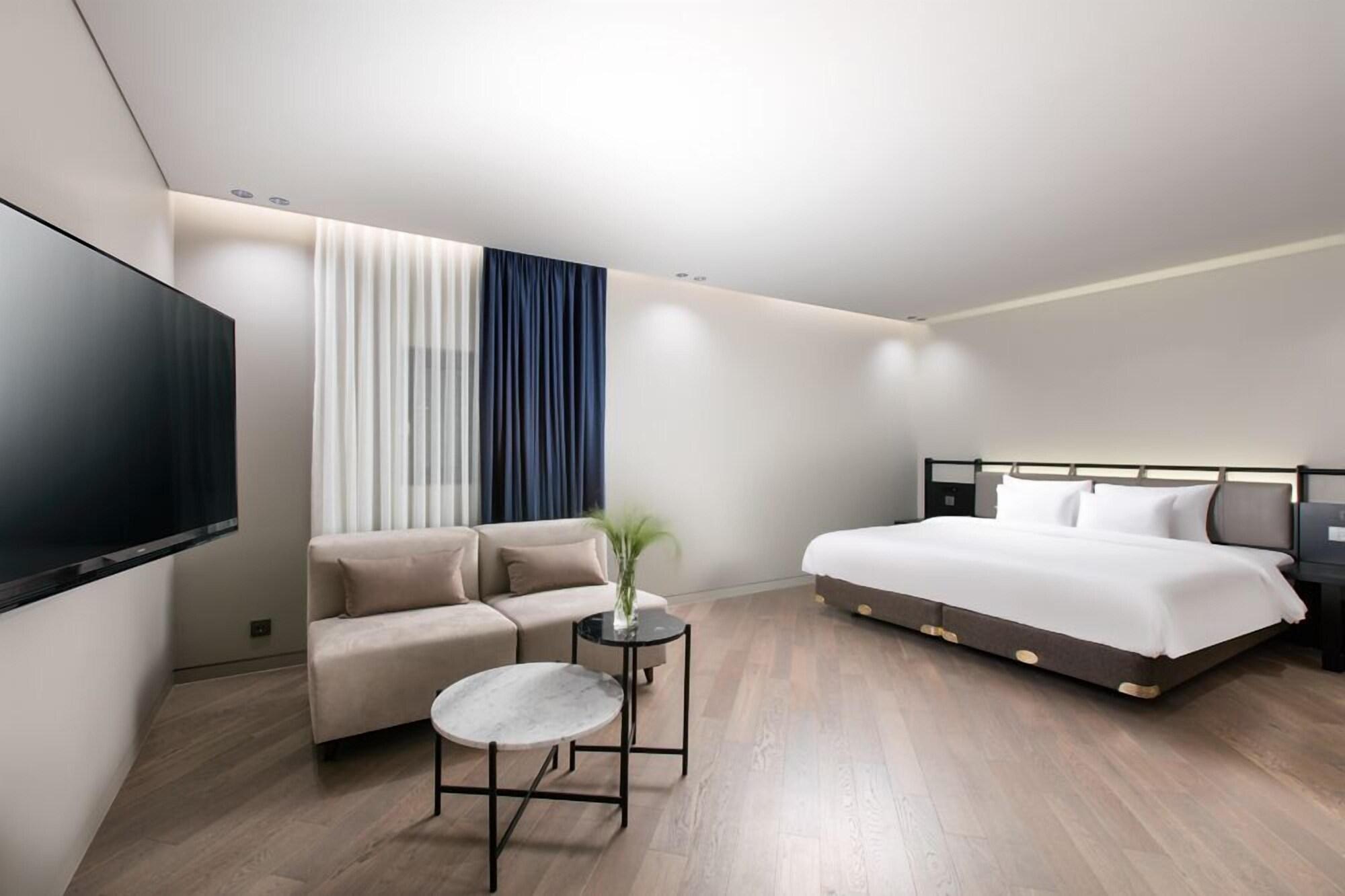 Sr Suites Pangyo Seongnam Exterior photo
