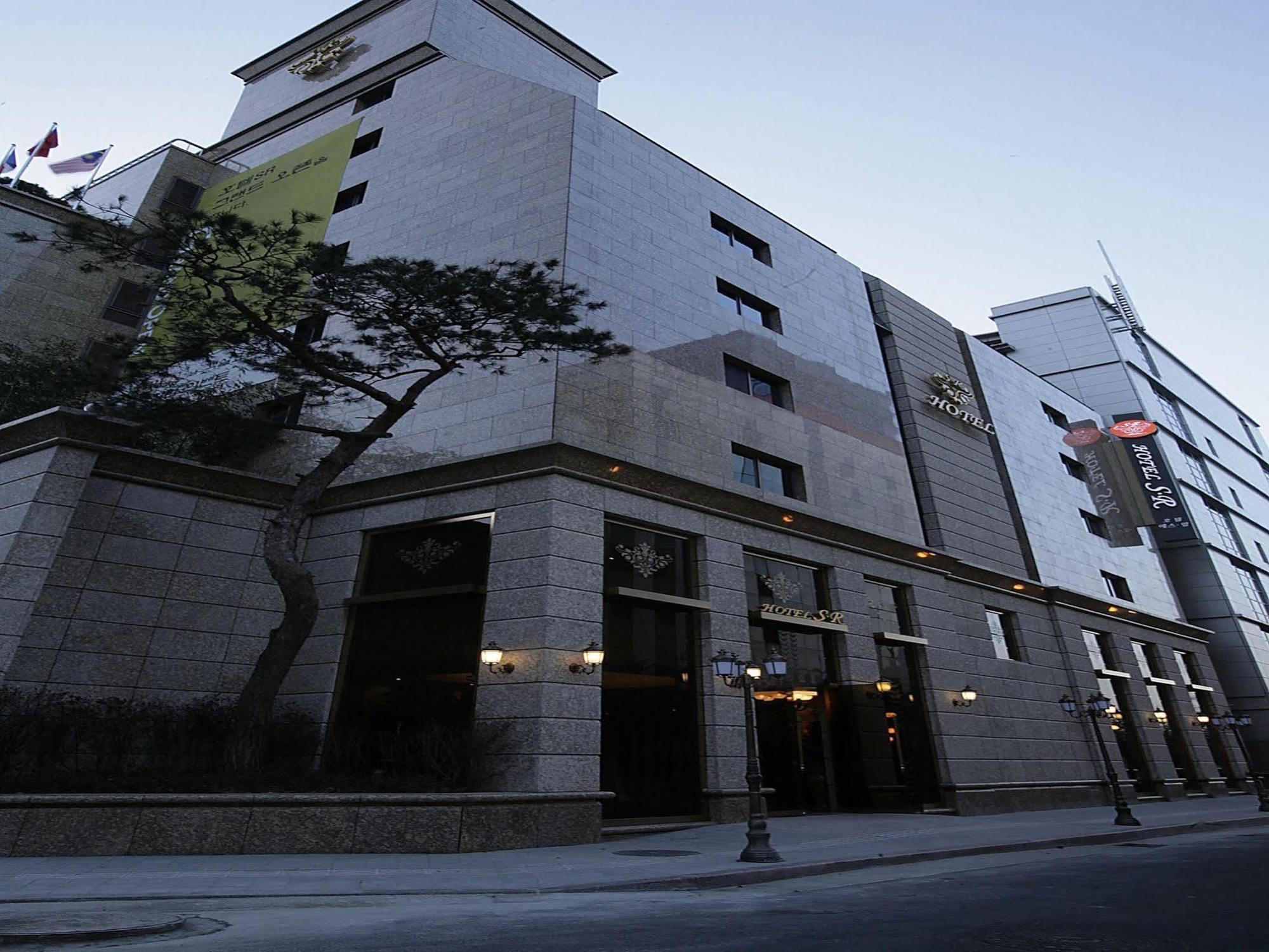 Sr Suites Pangyo Seongnam Exterior photo